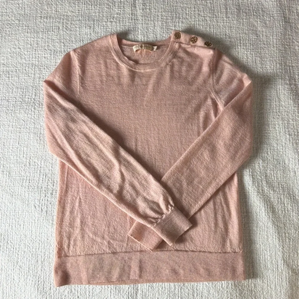 Tory Burch 100% Cashmere XS Sweater Gold Logo Buttons Soft Pink Luxury Preppy